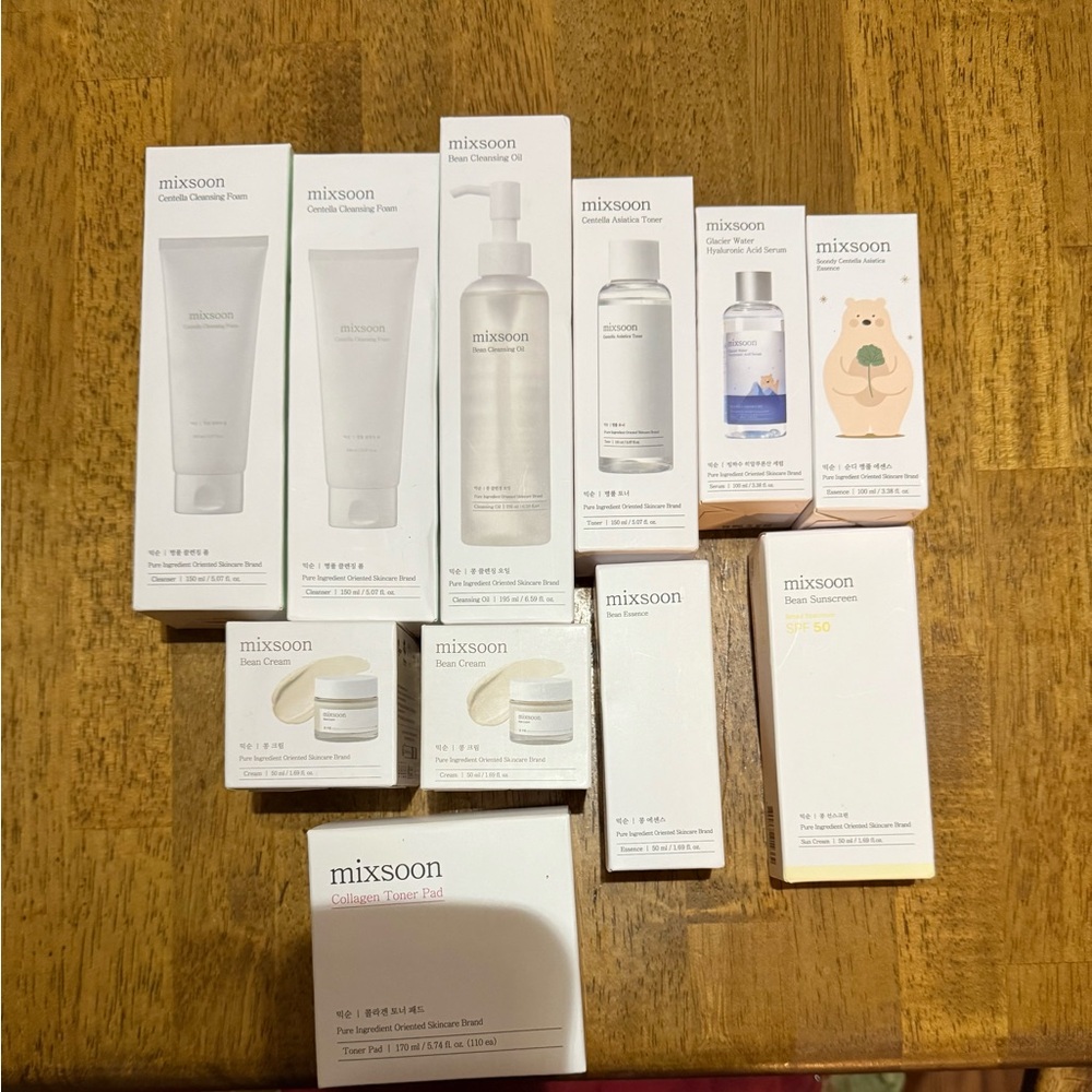 Skincare Cleanser & Exfoliant Set - White